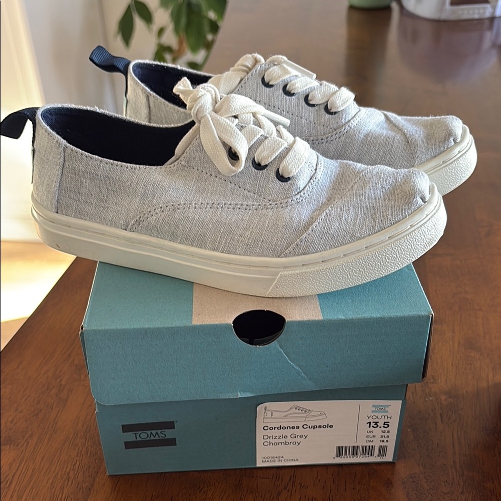 TOMS Drizzle Grey Chambray Sneakers